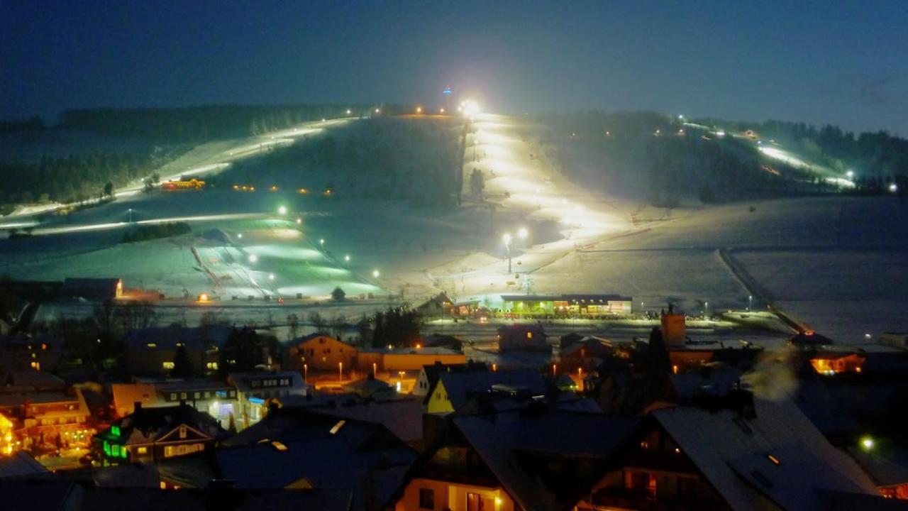 Fewo Blumes Bergfrieden Mit Meinecardplus Willingen  Esterno foto